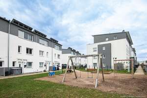 Neuwertiges Reihenmittelhaus in stadtnaher Lage mit zwei Terrassen und Tiefgaragenstellplatz – Die vollständige Adresse der Immobilie erhältst du vom Anbieter., 79713 Bad Säckingen – Vorschaubild 17