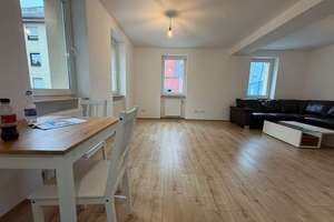 Seltene Gelegenheit: Kernsaniertes Zweifamilienhaus plus Baurecht für 3 weitere Einheiten – 60435 Eckenheim, Frankfurt am Main – Vorschaubild 4