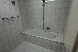 großräumige 2-Zimmer-Wohnung (7.OG) mit Süd-Balkon im Stadtzentrum – 40212 Friedrichstadt, Düsseldorf – Vorschaubild 5