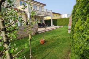 Exklusives Einfamilienhaus (11 Zi.) in Augsburg-Hammerschmiede, sofort beziehbar – Die vollständige Adresse der Immobilie erhältst du vom Anbieter., 86169 Hammerschmiede, Augsburg – Vorschaubild 33