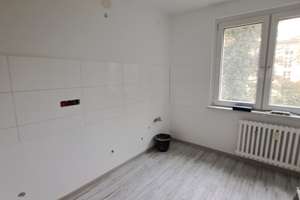 Stilvolle, sanierte ca. 44 m² Wohnung mit Designboden  im Duisburger Süden – Hultschiner Str. 136, 47055 Wanheimerort, Duisburg – Vorschaubild 7