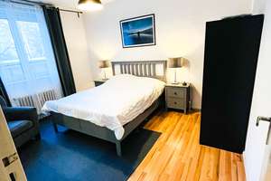 Bezugsfreie, 3-Zimmer-Hochpaterrewohnung mit Balkon im Bayerischen Viertel – Barbarossastraße 26, 10779 Schöneberg, Berlin – Vorschaubild 3