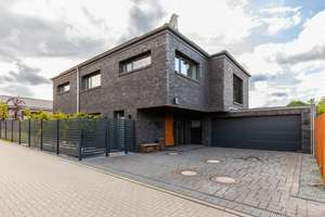 Neuer Preis : 400 m² Neubau-Eleganz plus Tiny House in Laboe – Die vollständige Adresse der Immobilie erhältst du vom Anbieter., 24235 Laboe – Vorschaubild 2