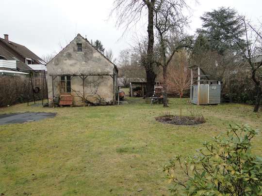 2-Familienhaus auf großem Grundstück ( !! Bauland !! ) - Bild 17