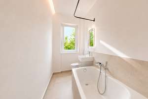 Gefragte City-West-Lage – 3-Zimmer-Wohnung mit Stellplatz – Die vollständige Adresse der Immobilie erhältst du vom Anbieter., 14050 Westend, Berlin – Vorschaubild 1