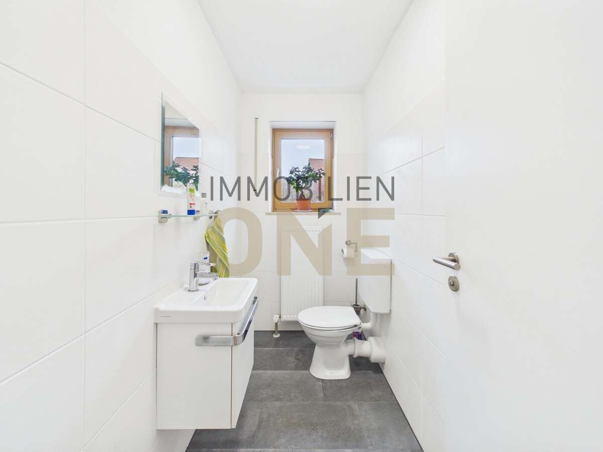 Immobilie in Mintraching - Familienfreundliches Einfamilienhaus mit großem Garten in ruhiger Wohnlage - Bild 10