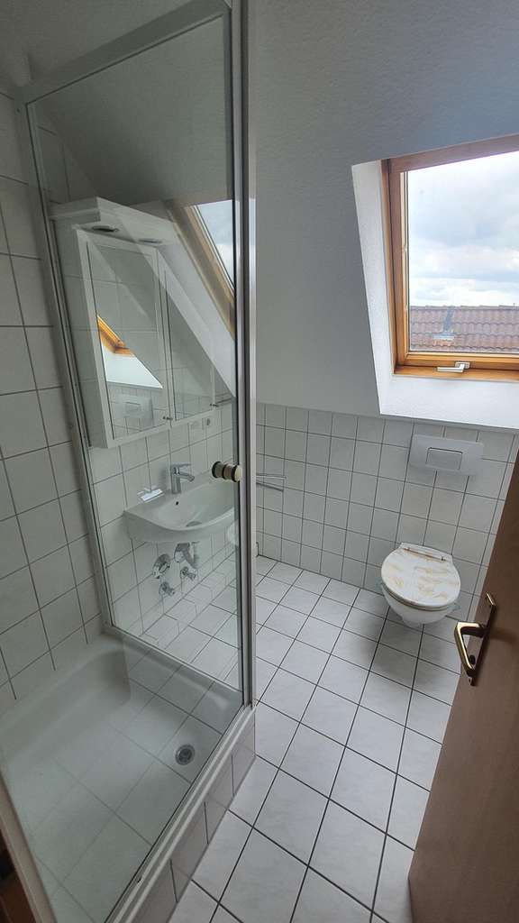 Immobilie in Kirchberg an der Murr - Helle 2 1/2-Zi.-Maisonette Whg. mit toller Aussicht in Kirchberg - Bild 4