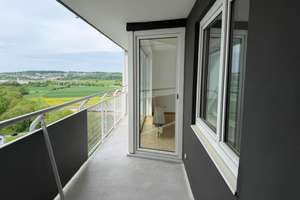 Attraktive 3-Zimmer Wohnung mit Balkon und TG Stellplatz in gepflegter Wohnanlage!  – Die vollständige Adresse der Immobilie erhältst du vom Anbieter., 70565 Fasanenhof, Stuttgart – Vorschaubild 4