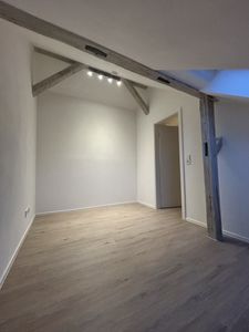 !! Top 2 Zimmer DG Wohnung
