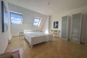 TOLLE, SEHR HELLE, GEPFLEGTE DG-WHG. IM 5.OG, WANNENBAD M. FENSTER RUHIG IM AFRIKASISCHES VIERTEL – Togostr. 00, 13352 Wedding, Berlin – Vorschaubild 8