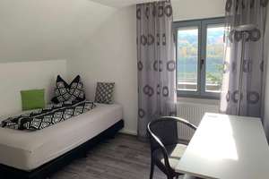 Großzügiges Einfamilienhaus mit sonniger Rundum-Terrasse, Garten und Doppelgarage in Hacklberg! – Die vollständige Adresse der Immobilie erhältst du vom Anbieter., 94034 Hacklberg, Passau – Vorschaubild 25