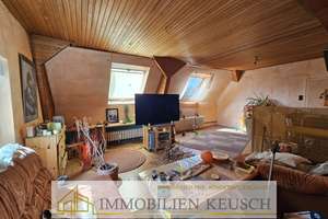 Preis deutlich reduziert ! 2 Fam.-Haus in zentraler Lage mit Garage + Stellplätze - 2 Eingänge – Die vollständige Adresse der Immobilie erhältst du vom Anbieter., 27321 Thedinghausen – Vorschaubild 9
