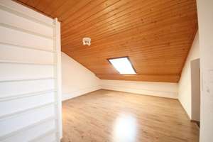 Viel Platz für die große Familie ~ Gepflegtes Wohnhaus mit überdachtem Außenschwimmbad ... – Die vollständige Adresse der Immobilie erhältst du vom Anbieter., 74838 Limbach – Vorschaubild 46