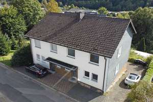 Preiswert: Doppelhaus im Zentrum von Morsbach – Am Büchel 6 und 8, 51597 Morsbach – Vorschaubild 2