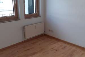 3RWE mit Balkon, EBK, Parkett, Dusche in der nördlichen Innenstadt in Halle sucht genau Sie ! – Adam-Kuckhoff-Straße 40, 6108 Nördliche Innenstadt, Halle (Saale) – Vorschaubild 10