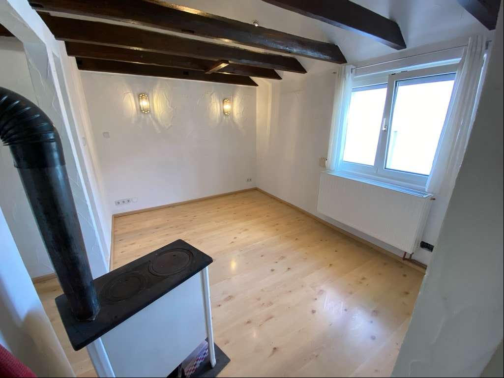 Immobilie in Wernau (Neckar) - Charmantes Häuschen in zweiter Baureihe - Bild 3