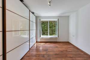 +++ modernisiert - 1.OG mit Süd-Balkon - inklusive Einbauküche - auf Erbbaurecht +++ – Haldenrainstraße 160, 70437 Rot, Stuttgart – Vorschaubild 10
