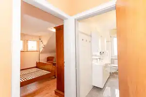 Großzügiges Einfamilienhaus mit schönem Garten und Garage in attraktiver Lage von Bullay – Cochem-Zell (Kreis) – Vorschaubild 13