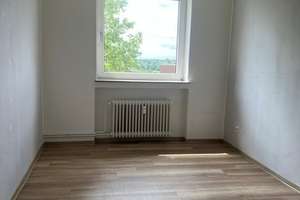 Über den Dächern von Geseke! Helle 3-Zimmer-Wohnung mit Balkon – Schlehenstraße 1, 59557 Lippstadt – Vorschaubild 4