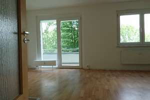 +!+ LICHTDURCHFLUTETE 2-Raum-Whg. in Hutholz mit Blick ins Grüne +!+ – Walter-Ranft-Str. 56, 9123 Hutholz, Chemnitz – Vorschaubild 5