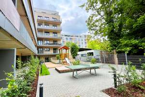 Stylische Terrassenwohnung mit eigenem Gartenanteil – Zuhause mit Wow-Faktor!“ – Langestraße 65, 90762 Stadtpark, Stadtgrenze, Fürth – Vorschaubild 25