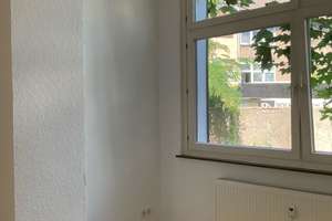 Erdgeschoss Wohnung in zentraler Wohnlage von Essen Kray. Nähe Marktplatz. Mit Küchenzeile. – Hubertstraße 287, 45307 Kray, Essen – Vorschaubild 6