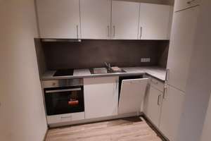 Kompaktes Apartment in Ingolstadt: Zweitbezug nach Kernsanierung 2022 – Die vollständige Adresse der Immobilie erhältst du vom Anbieter., 85049 Mitte, Ingolstadt – Vorschaubild 2