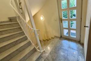 Top gepflegtes Zimmer Appt. mit Einbauküche seitlich Biebricher Allee – Simrockstraße 16c, 65187 Biebrich, Wiesbaden – Vorschaubild 2