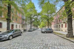 Gut saniert und ausgestattet ! Schöne vermietete 2-Zimmer-Wohnung in guter Lage von Dresden-Löbtau – Die vollständige Adresse der Immobilie erhältst du vom Anbieter., 1159 Löbtau-Nord, Dresden – Vorschaubild 13