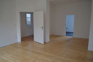 Schicke vollständig renovierte  3-Zimmer-Altbauwohnung mit Balkon.  -optional mit Büro im EG- – Die vollständige Adresse der Immobilie erhältst du vom Anbieter., 41065 Lürrip, Mönchengladbach – Vorschaubild 2
