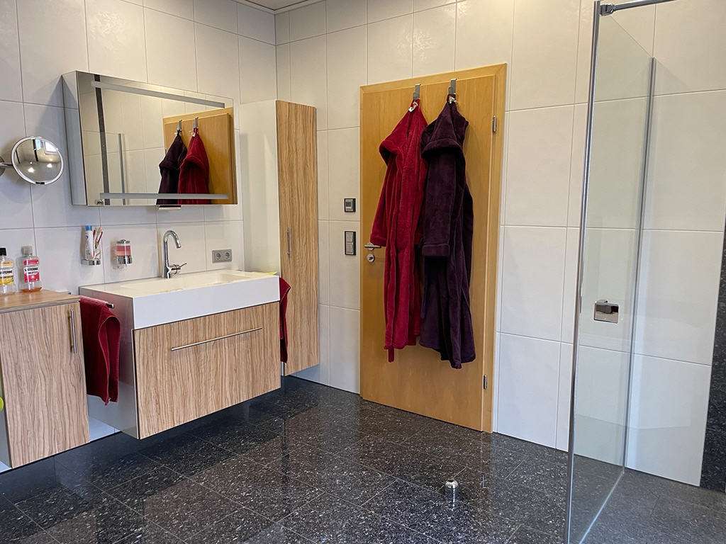 Immobilie in Freudental - Ein Zuhause zum Wohlfühlen -
Großzügiges Architektenhaus mit Garten - Bild 4