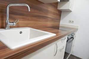 2-Zimmer-Wohnung in Freilassing mit Balkon & Holzofen – gepflegt und vermietet – 83395 Freilassing – Vorschaubild 11