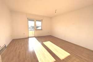 3-Zimmer-Wohnung mit Balkon im Herzen von Mannheim-Neckarau – Mannheim – Vorschaubild 4