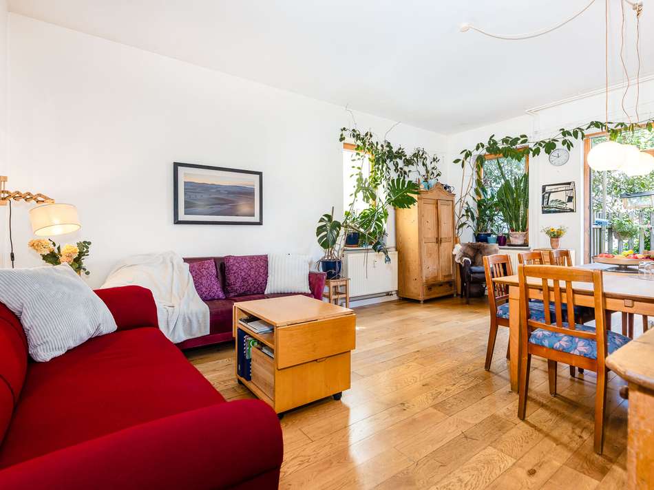 1.OG Wohn-/Esszimmer 1