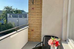 Erstbezug nach Renovierung: Möblierte 1-Zimmer-Wohnung mit großem Balkon ins Grüne – Untersendling – 81369 Untersendling, München – Vorschaubild 10