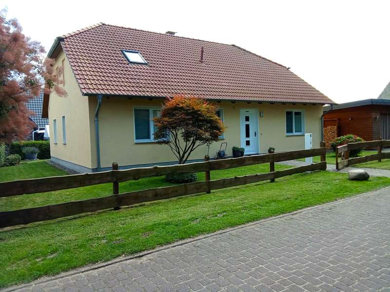 freistehender Bungalow am wunderschönen Torgelower See