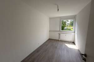 Endlich Platz für die Familie: weitläufige 3,5-Zimmer-Wohnung – Ötztaler Str. 21, 44339 Eving (Ortsteil), Dortmund – Vorschaubild 3