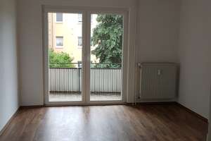 Ruhige 2 Zimmer Wohnung mit grosser Küche