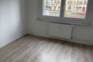 Schöne helle 4-Raum Wohnung mit Balkon & Badewanne – Bernsdorfer Str. 168, 9126 Bernsdorf, Chemnitz – Vorschaubild 5