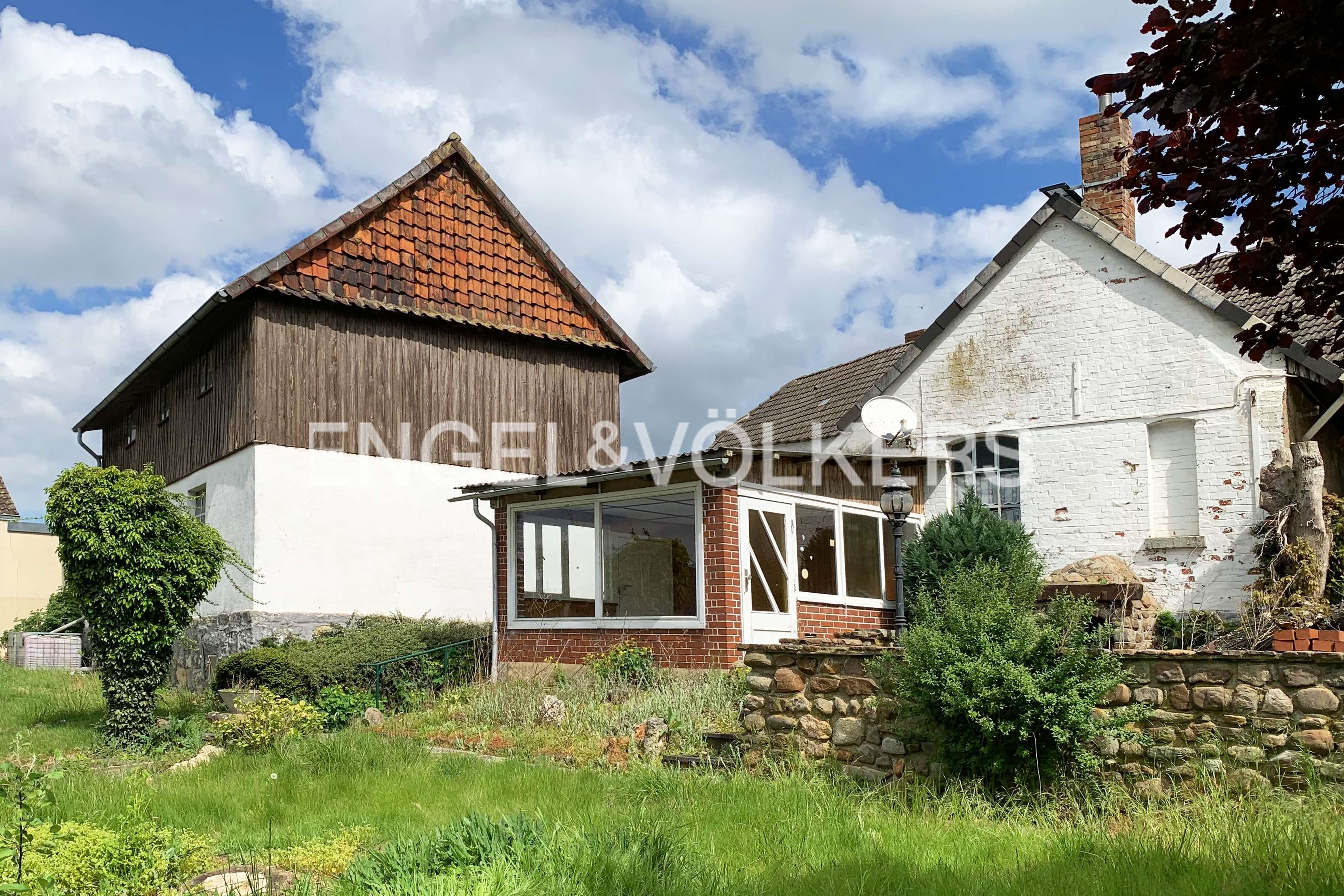 Großes Bauernhaus mit separater Werkstatt, Helmstedt Kreis – Bild 1