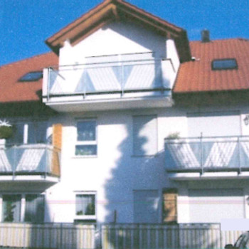 Gepflegte 4-Zimmer-DG-Wohnung mit Balkon in Neuhausen-Schellbronn