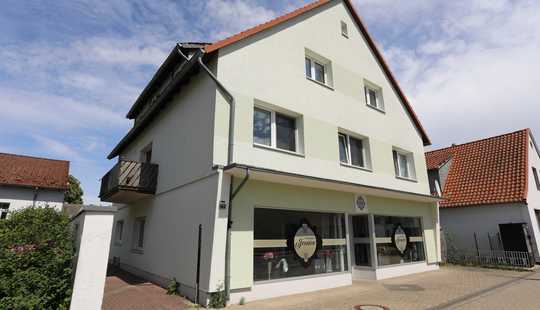 Bild von Friseurladen zur Selbstnutzung frei  - Komplettes Wohn- und Geschäftshaus in Gifhorn zu verkaufen