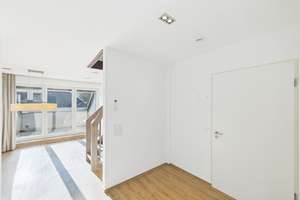 Bielefeld am Musikerviertel: Exklusive Maisonette-Wohnung mit Einbauküche | Aufzug | Sauna & Loggia – Die vollständige Adresse der Immobilie erhältst du vom Anbieter., 33604 Mitte, Bielefeld – Vorschaubild 5