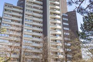 Lichtüberflutete  4-Zimmer-Wohnung über den Dächern von München – Max-Kolmsperger Str. 19, 81735 Neuperlach, München – Vorschaubild 3