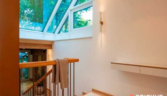 Bild von Dein Zuhause mit Potenzial: Großes EFH - Saniert für Dich