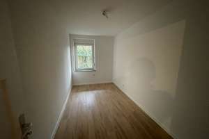 Sgn. Eiserfeld, komplett renovierte 104m² Wohnung 4 ZKB ohne Balkon, nur an Selbstzahler. – Bühlstr. 3, 57080 Eiserfeld, Siegen – Vorschaubild 9