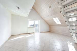 AIGNER - Wohnen über zwei Ebenen – Dachgeschoss-Maisonette mit Balkon in Obermenzing – Die vollständige Adresse der Immobilie erhältst du vom Anbieter., 81247 Obermenzing, München – Vorschaubild 2