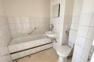 Gemütliche 3 Zimmerwohnung mit Balkon – Carl-Zeiss-Straße 4, 6122 Nördliche Neustadt, Halle (Saale) – Vorschaubild 5