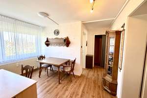 Attraktive 3-Zimmer-Wohnung mit Südbalkon in ruhiger Feldrandlage – Ottmarsheimer Straße 28, 70439 Stammheim-Mitte, Stuttgart – Vorschaubild 6