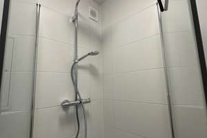 KERNSANIERTE EINZIMMERWOHNUNG MIT HOCHWERTIGEM BAD & KÜCHE IN BOGENHAUSEN – Fritz-Meyer-Weg 55, 81925 Oberföhring, München – Vorschaubild 47